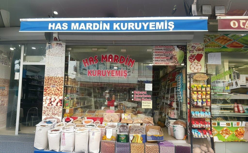 Nuts, snacks, dried fruits Has Mardin, Midyat, photo