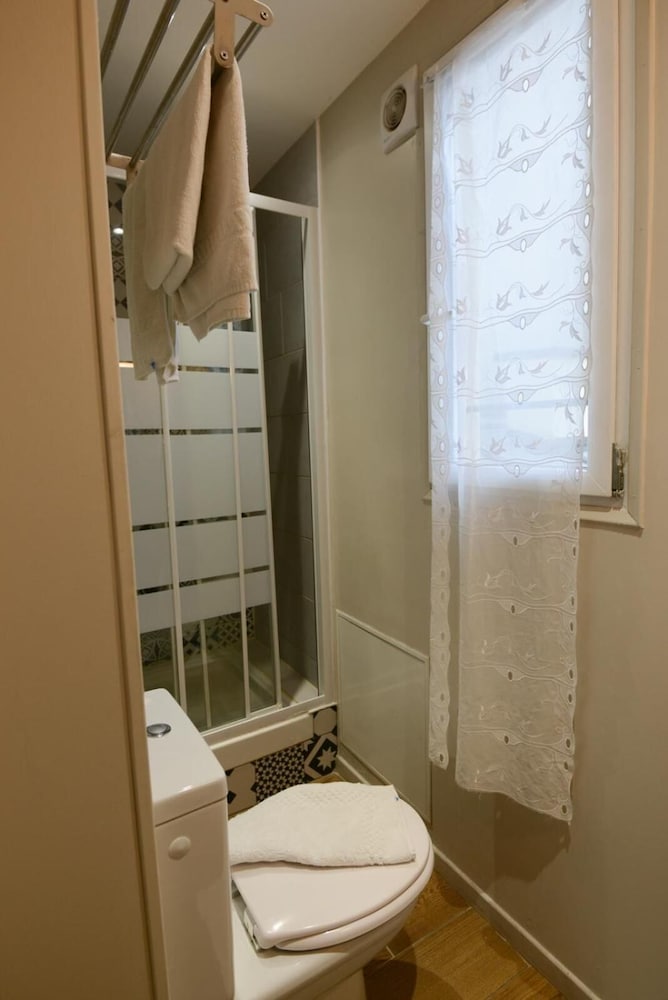 Фото La Fayette Hotel