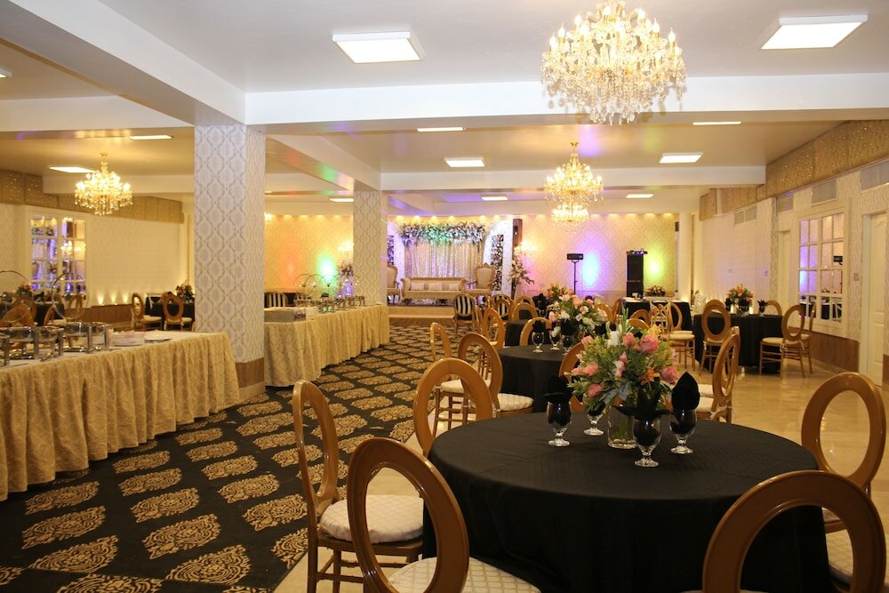 Фото Hotel Faran Karachi