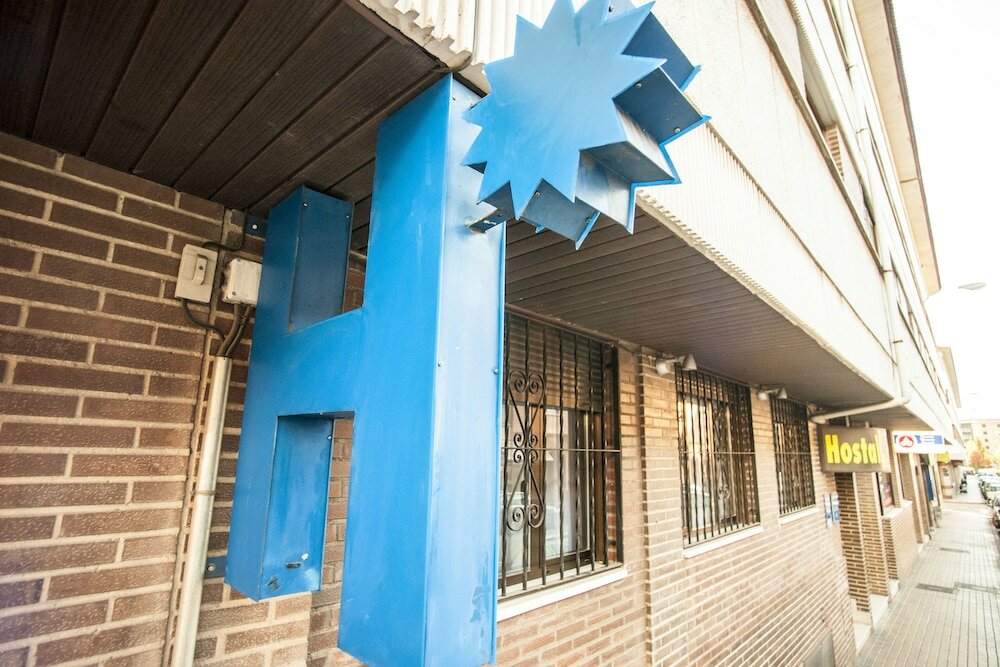 Фото Hostal Santa Barbara