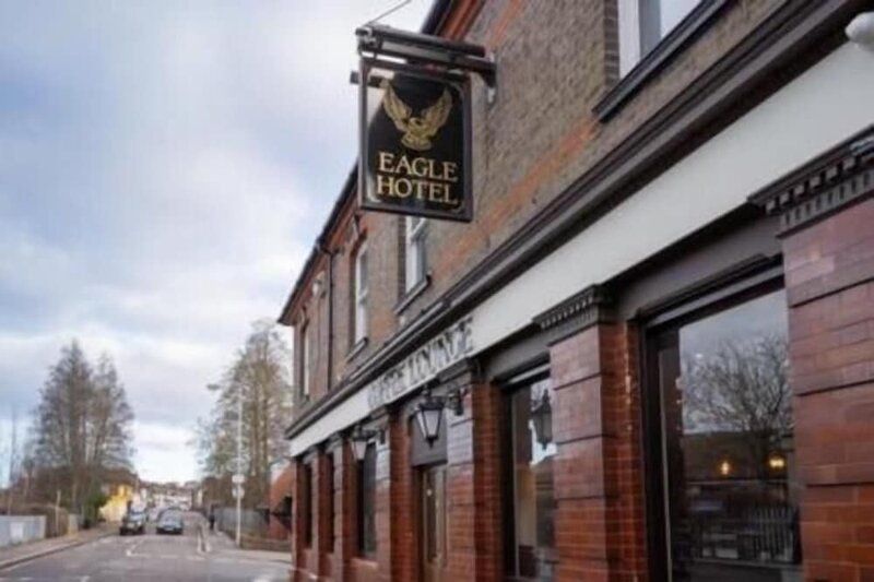 Гостиница Eagle Hotel