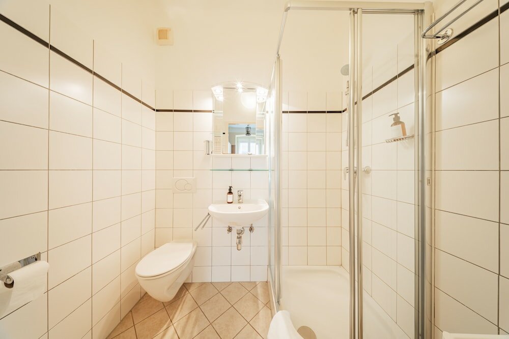 Фото Appartments in der Josefstadt