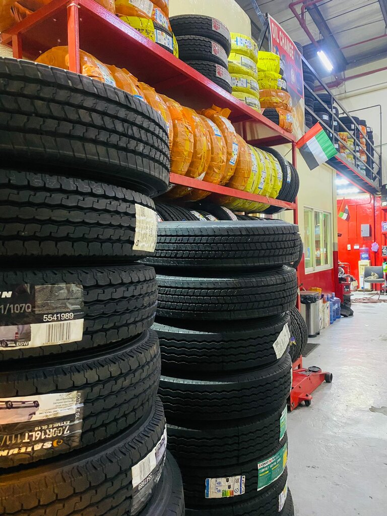Tire service Rukn Al Radeef Auto Tyres tr, Sharjah, photo