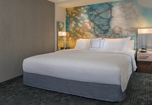 Гостиница Courtyard by Marriott Quebec City
