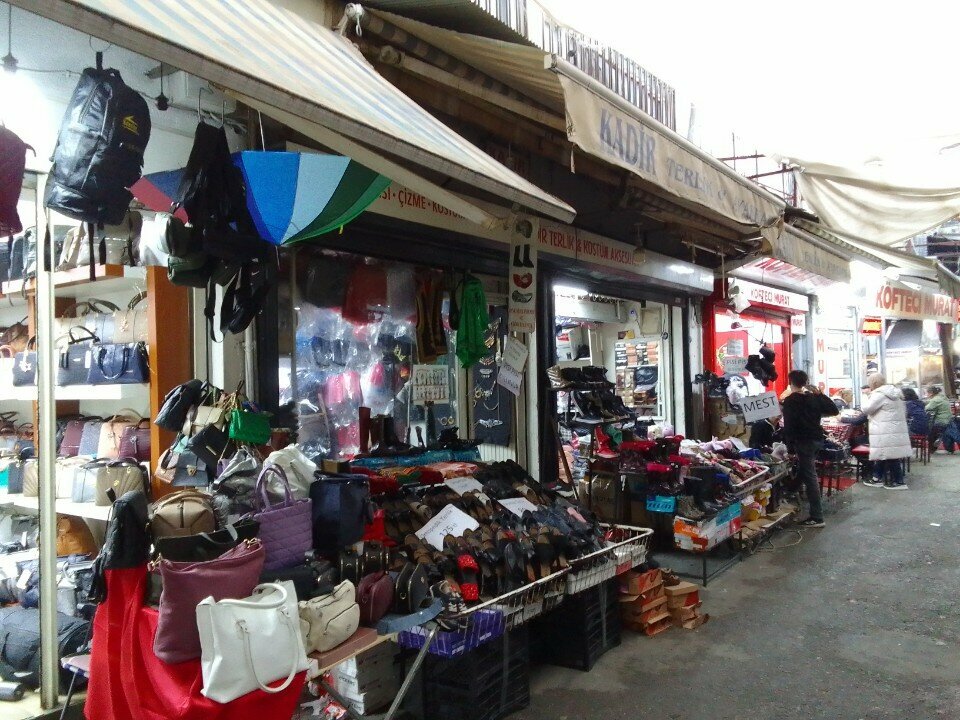 Shoe store Pisi Pisi Boots and Slippers, Izmir, photo