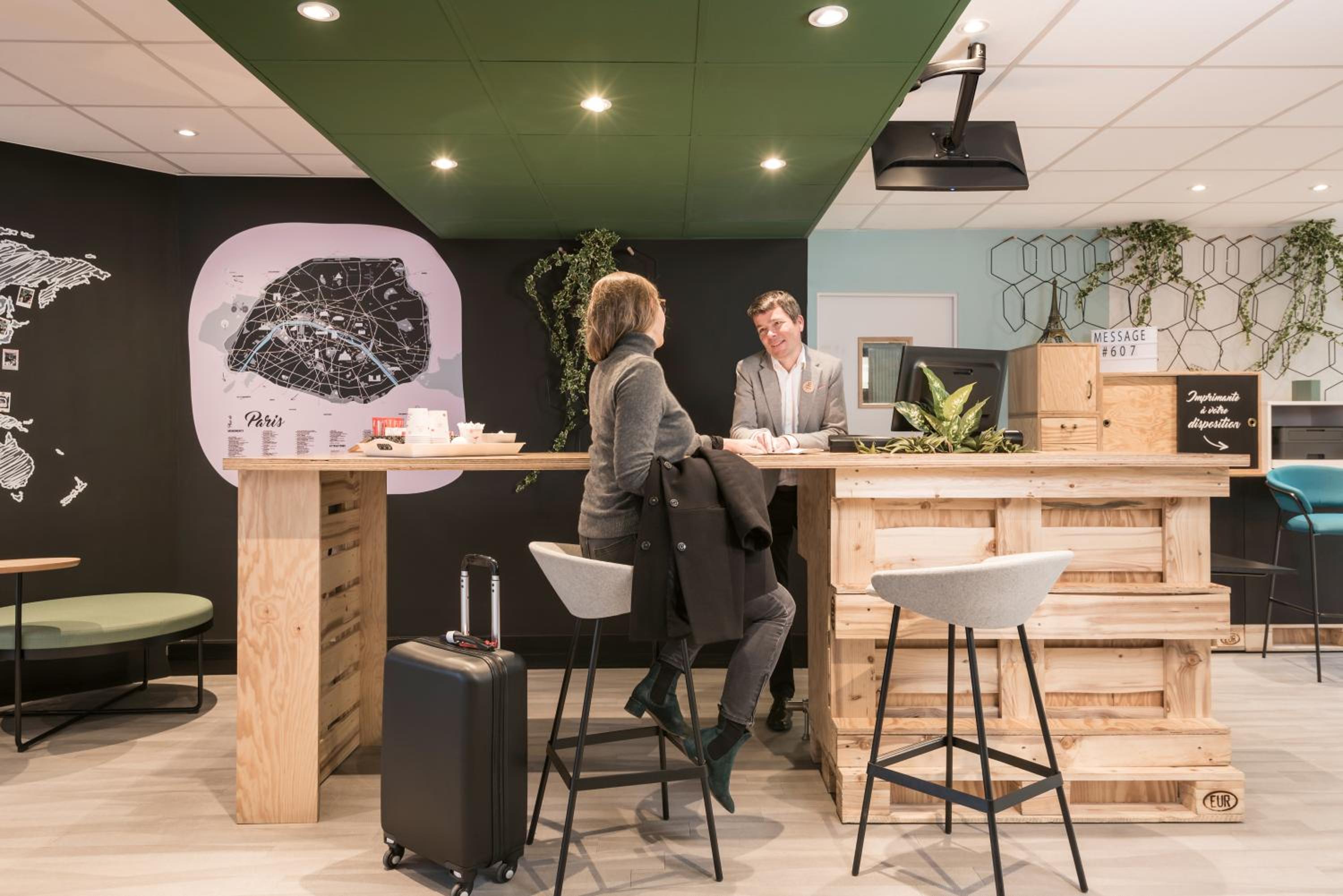 Фото Adagio Paris Montmartre Hotel