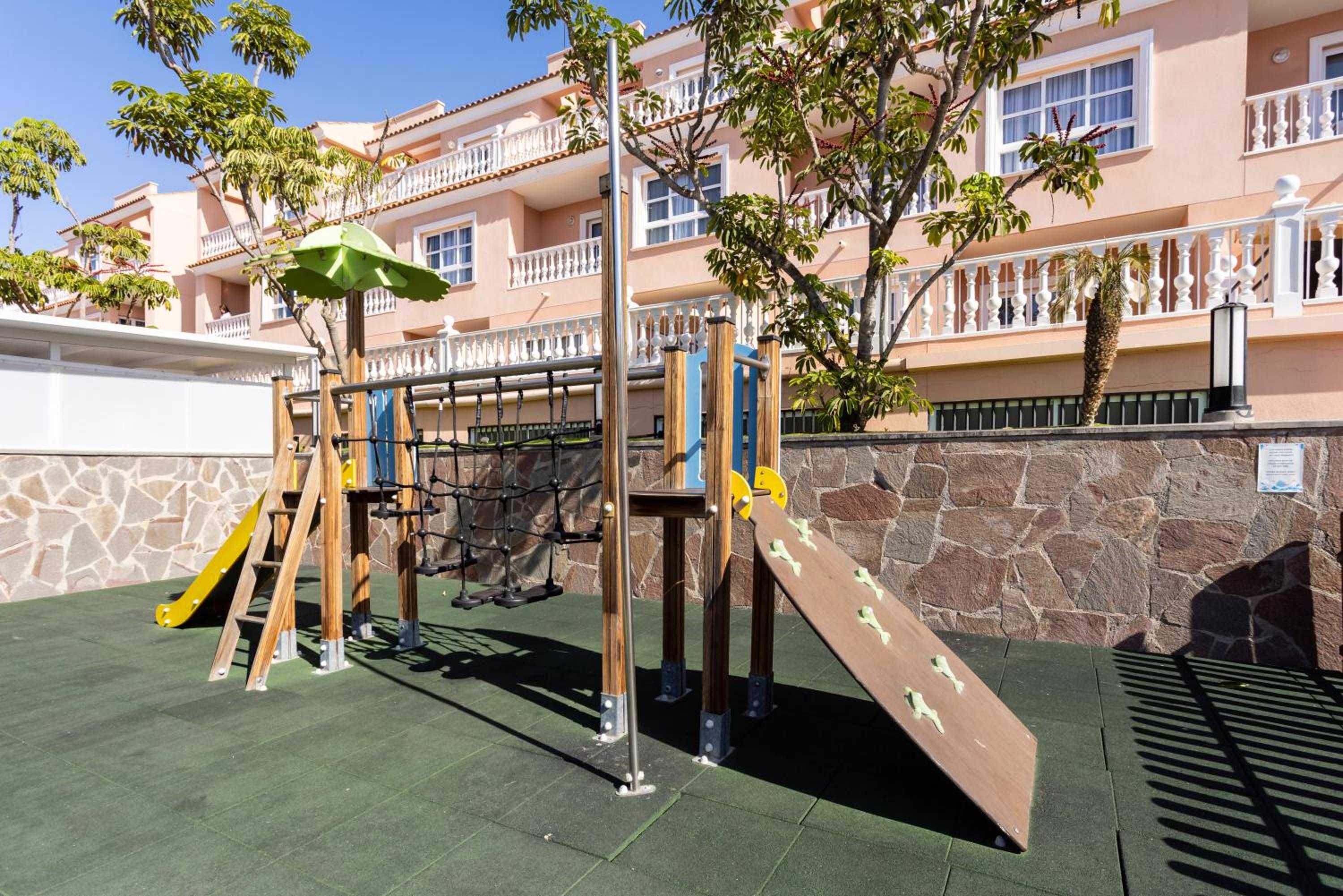 Фото Hotel El Duque