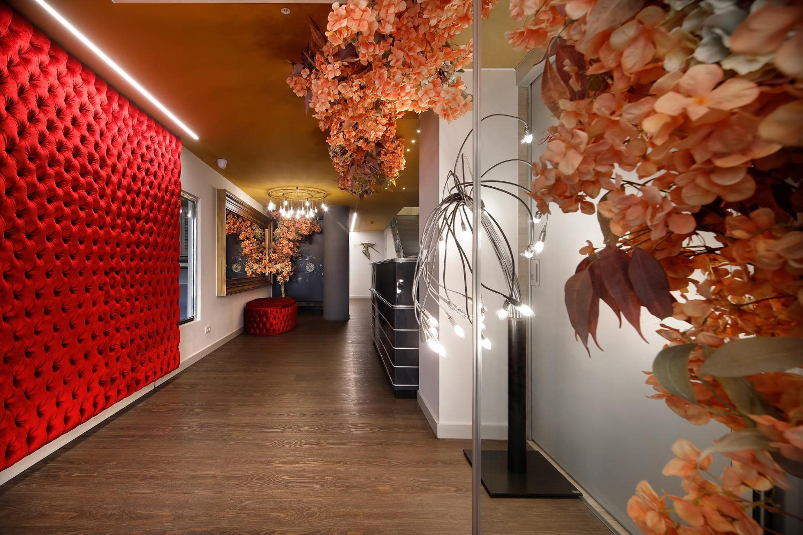 Фото Aparthotel Hispanos 7 Suiza