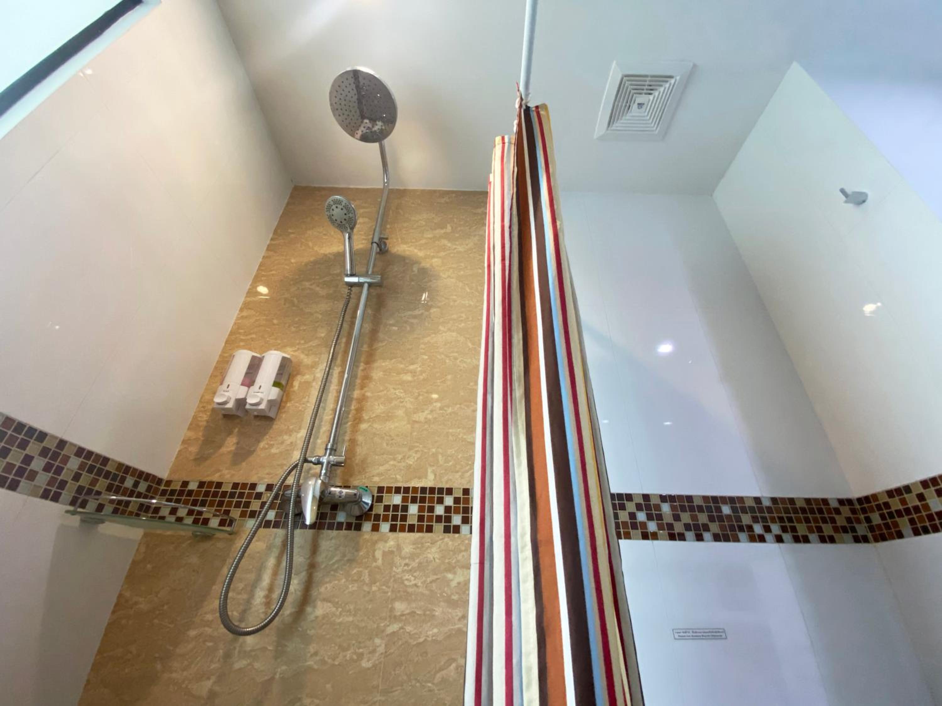 Фото Rakkawan Residence