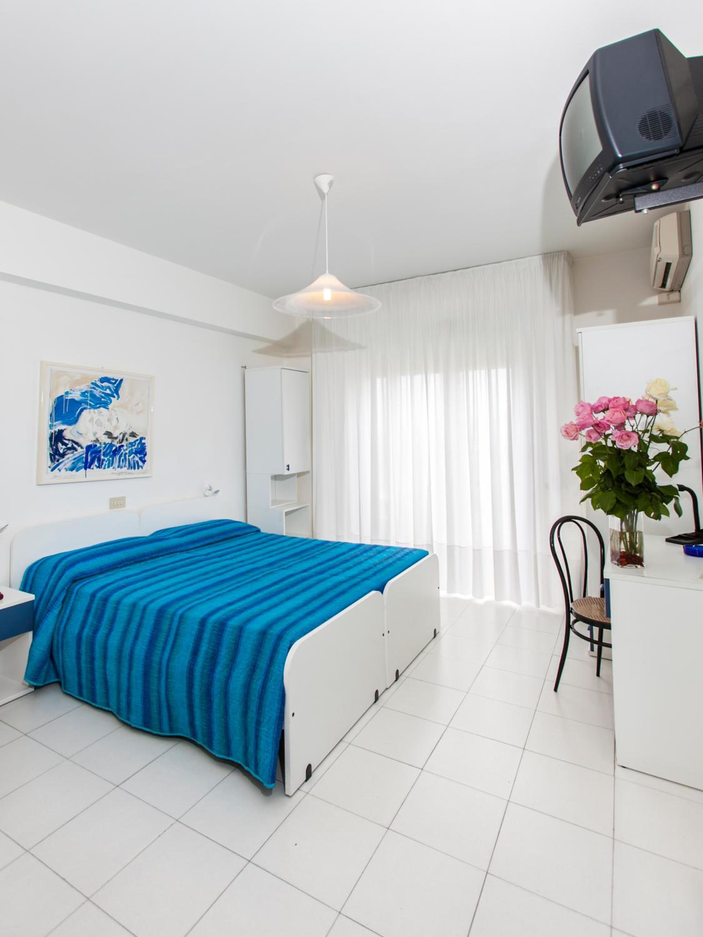 Фото Wally Hotel