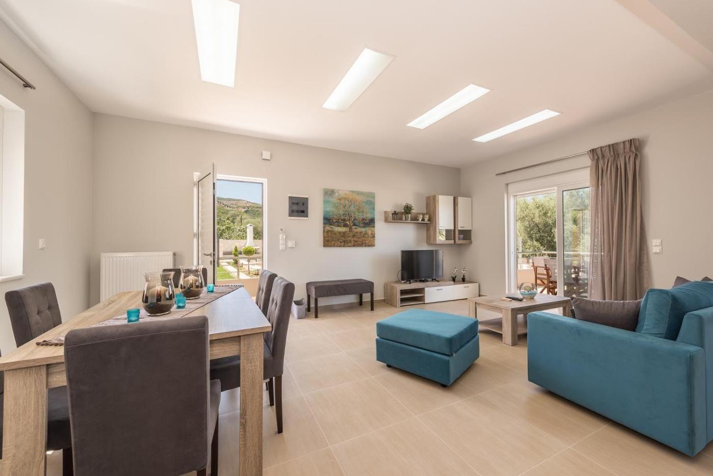 Фото Neaira Villas Chania