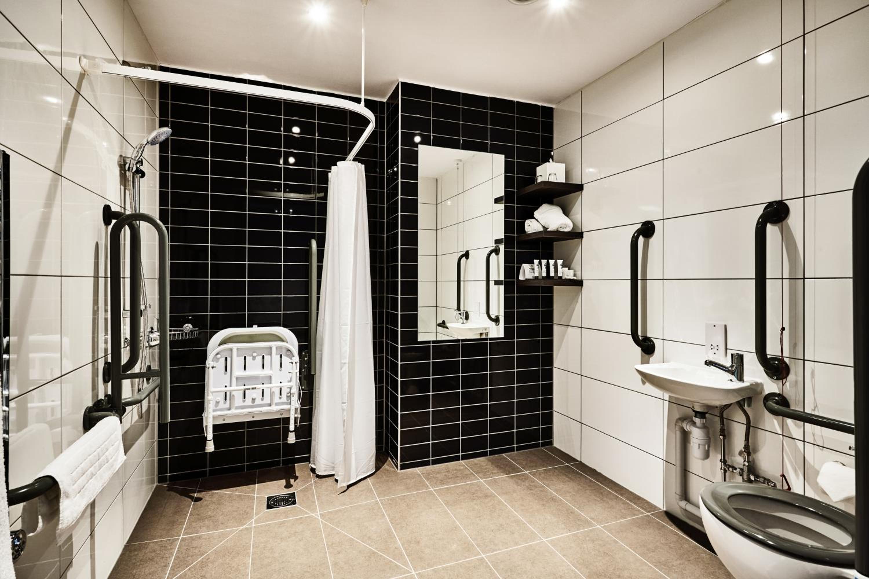 Фото Quest Liverpool City Centre