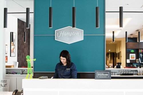 Гостиница Hampton by Hilton Toulouse Airport в Бланьяке
