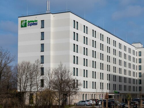 Гостиница Holiday Inn Express Munich North, an Ihg Hotel в Мюнхене