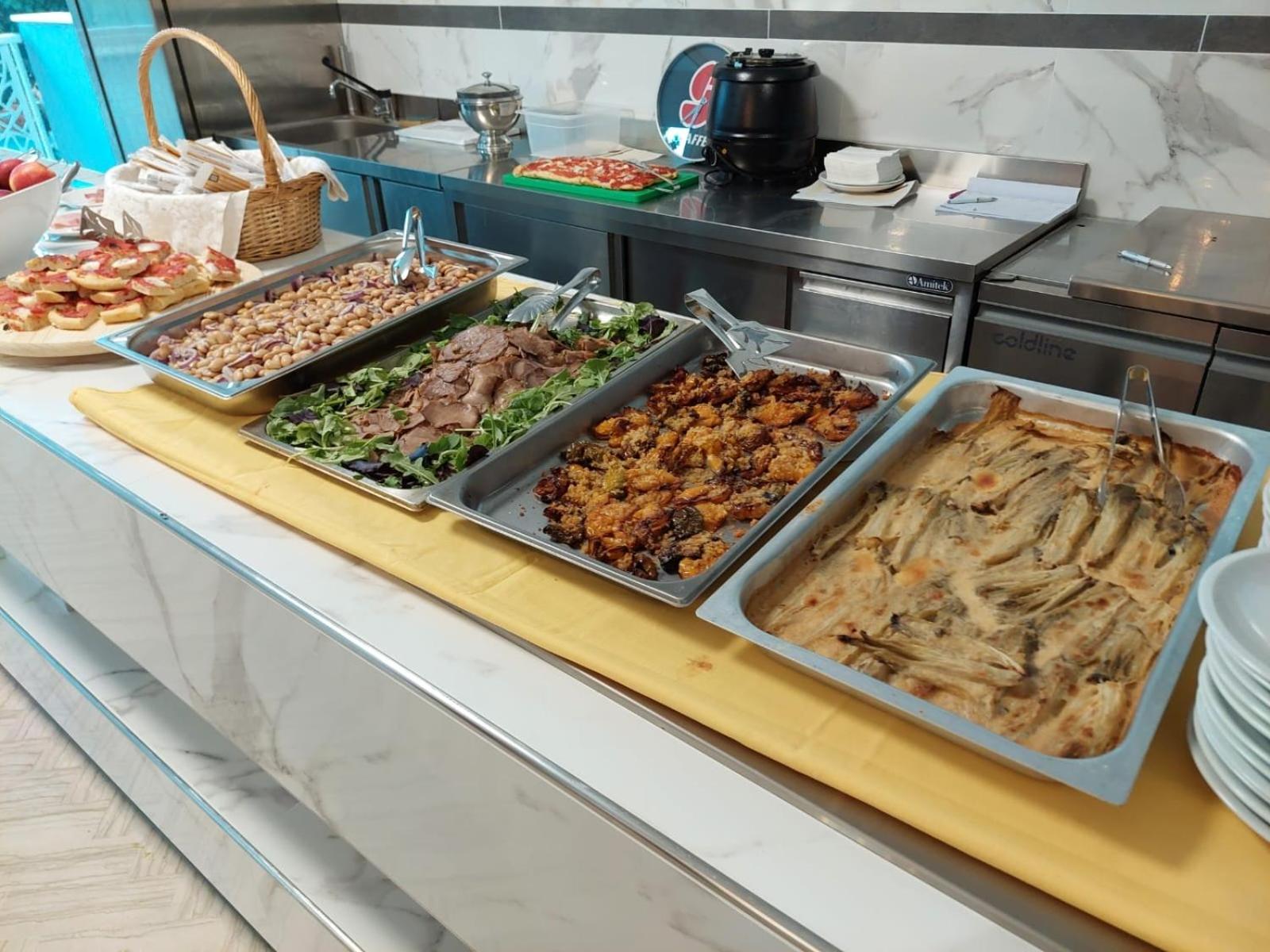 Фото Caravel Park Hotel