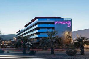 Гостиница Moxy La Ciotat в Ла-Сьота