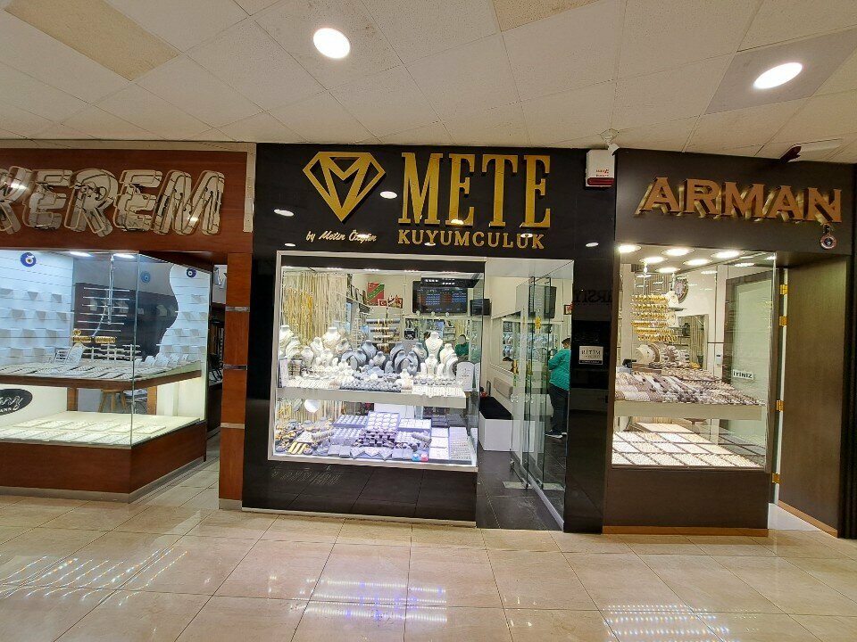 Jewelry store Mete Kuyumculul, Izmir, photo