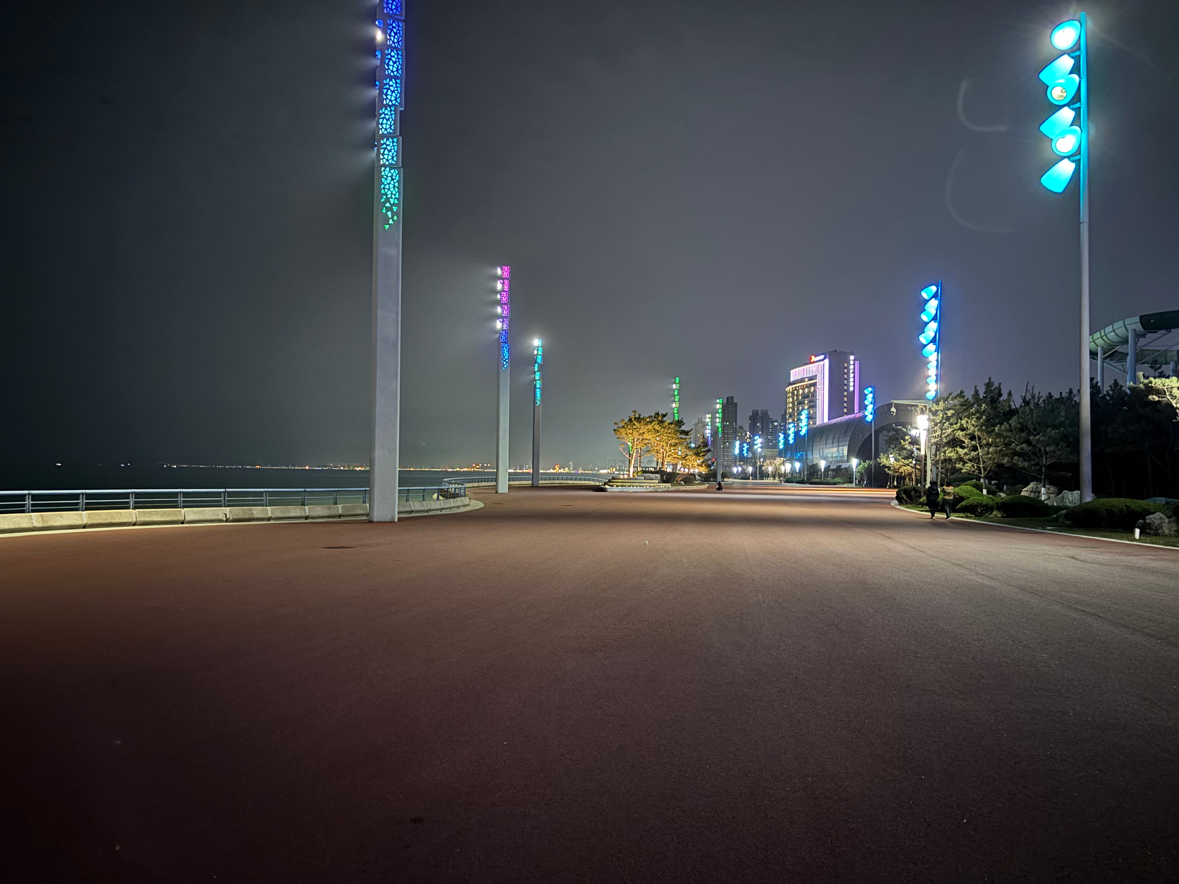 Фото Hilton Yantai Golden Coast