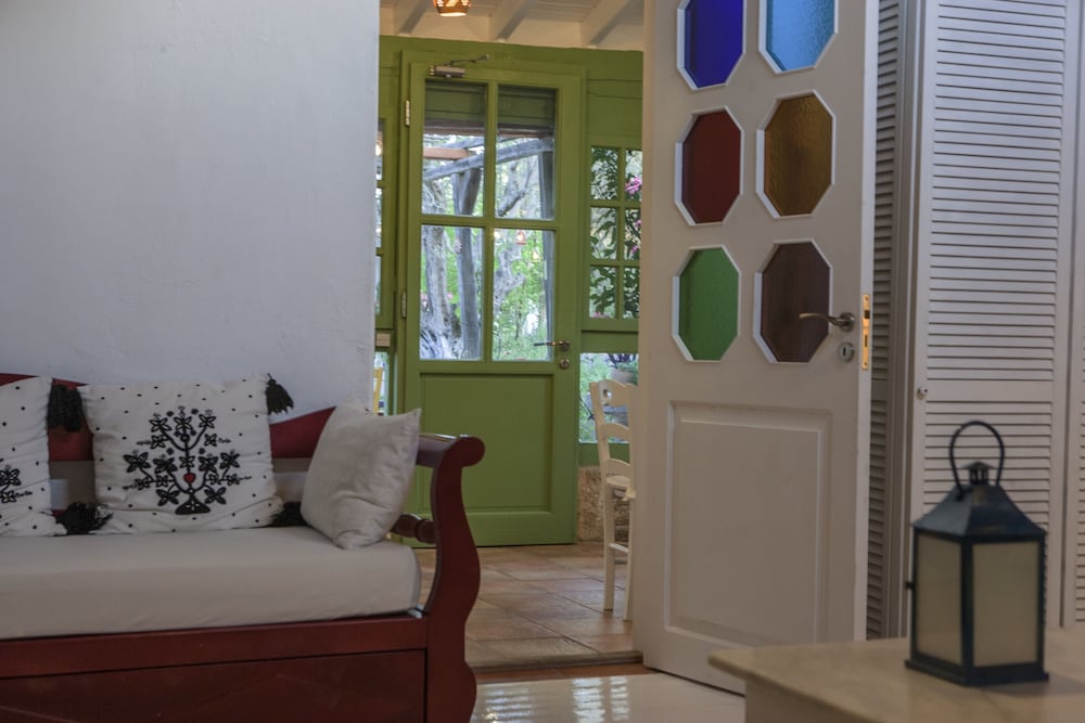 Фото The Olive Yard House