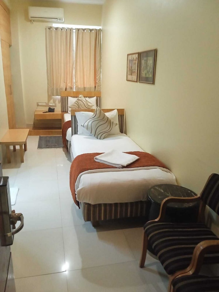 Фото Bentley Hotel Marine Drive