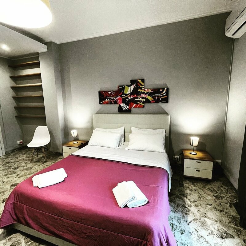 Гостиница Room 110 в Бари