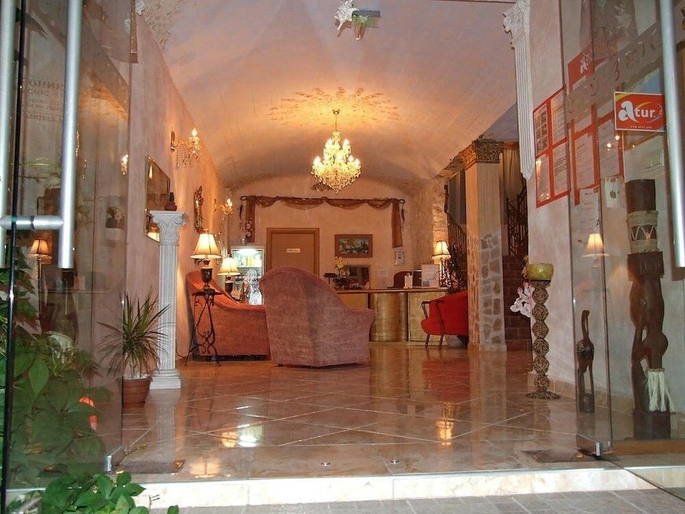 Фото Family hotel Tropicana