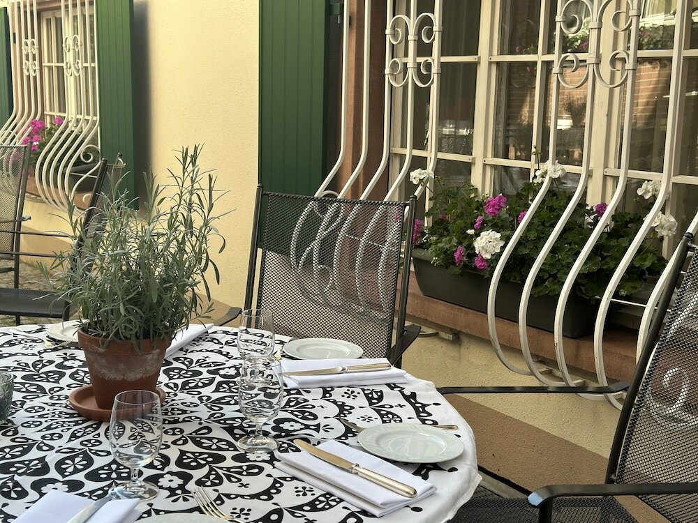 Фото Hotel-Restaurant Adler