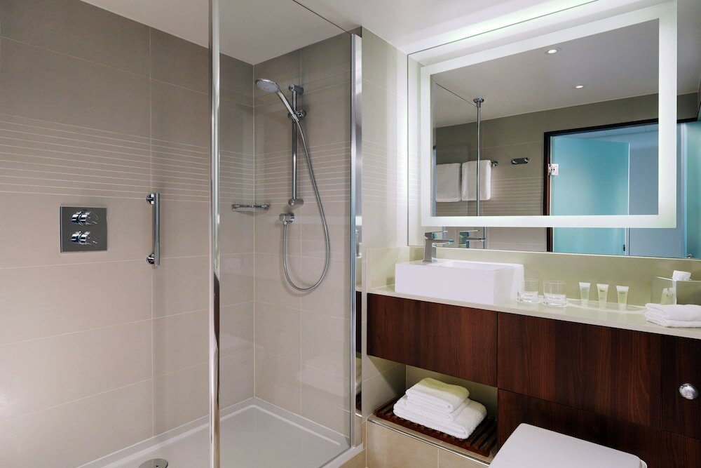 Фото Courtyard by Marriott Cologne