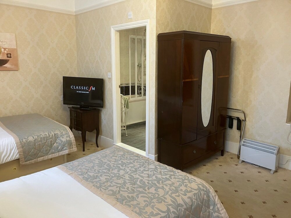 Фото Chapel House Restaurant with Rooms