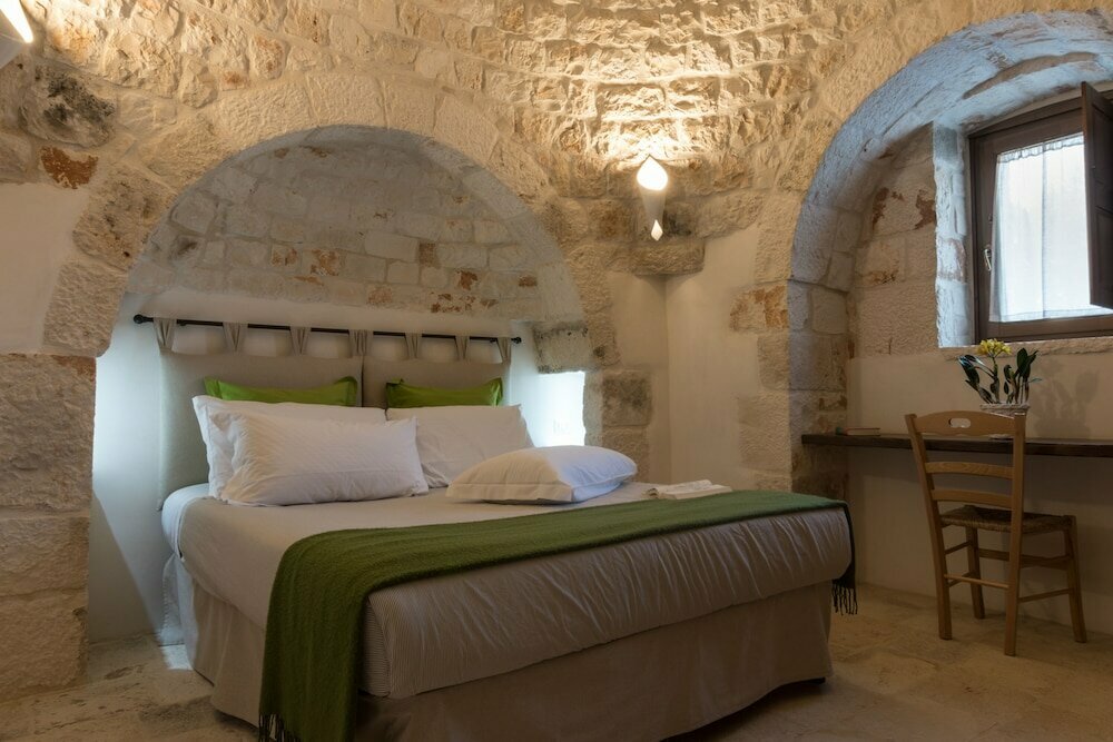 Hotel Almapetra Trulli Resort, Apulia, photo