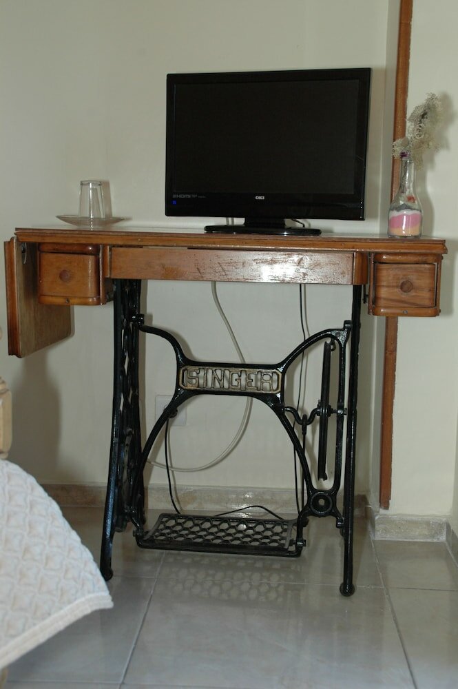 Фото Hostal Ramón y Cajal