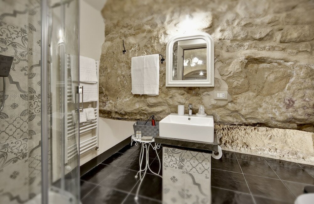 Фото Hotel Sabbinirica