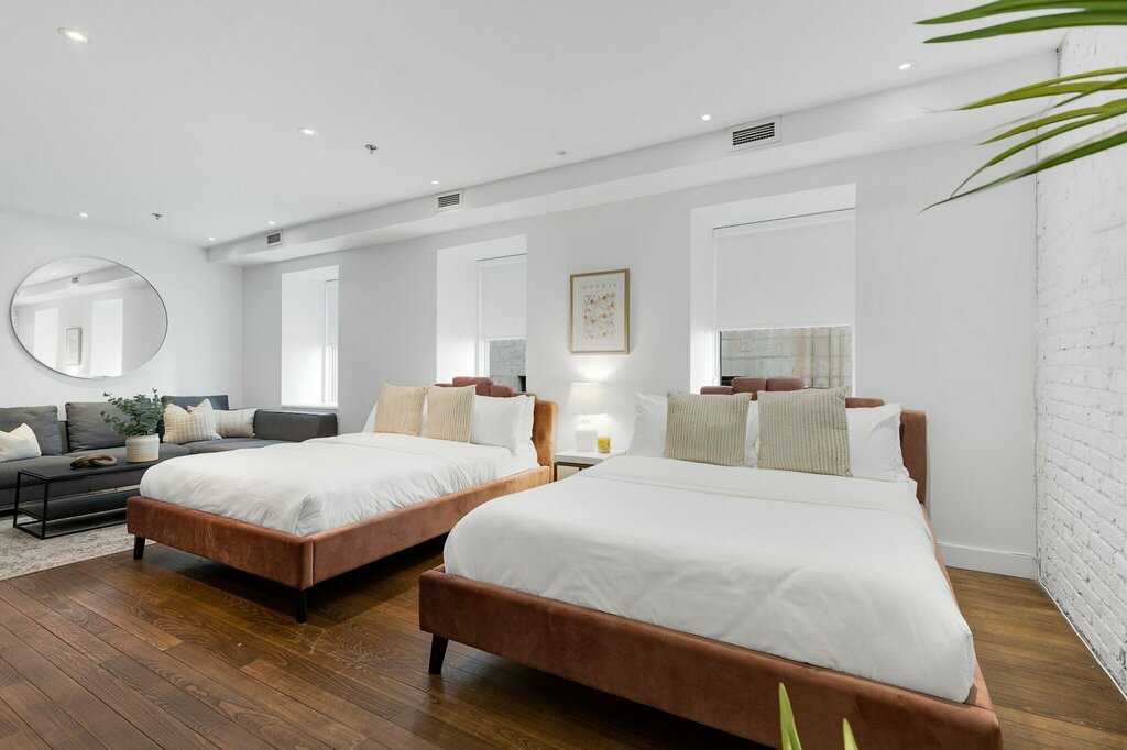 Hotel Bakan- Saint Francois Xavier, Montreal, photo