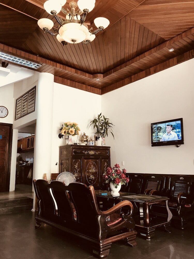 Фото Nam Long Hotel