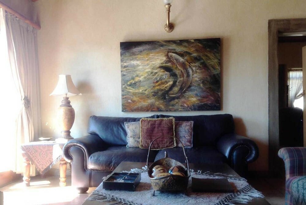 Фото Fox and Squirrel