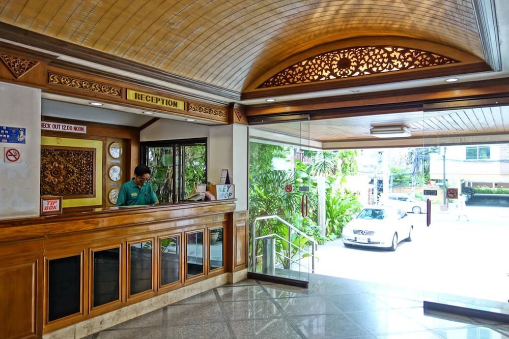 Фото Lek Jomtien Hotel