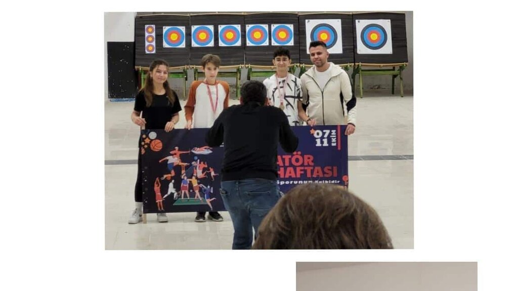 School Emine Cahide Karaali Middle School, Eskisehir, photo