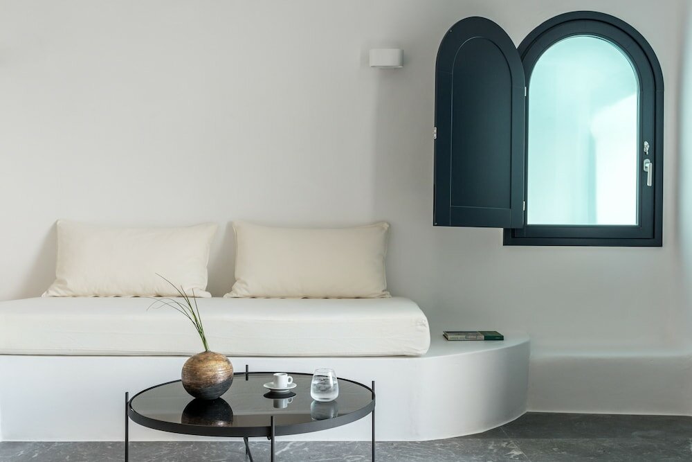 Фото Chelidonia Luxury Suites - Adults Only