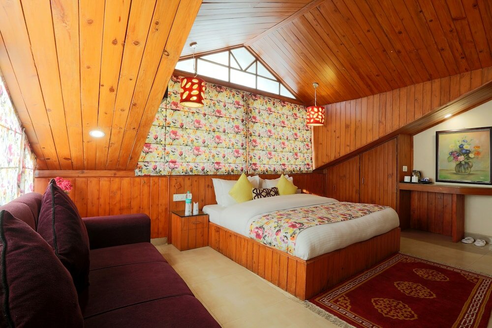 Фото Hotel Mongas