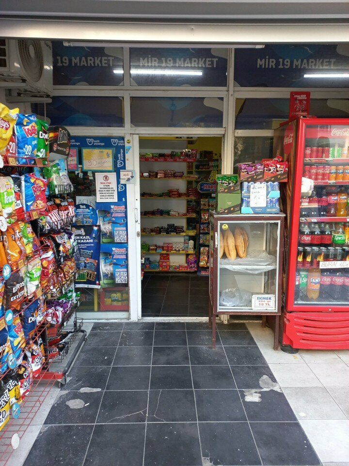 Alcoholic beverages Mir 19 Liquor & Market, Izmir, photo