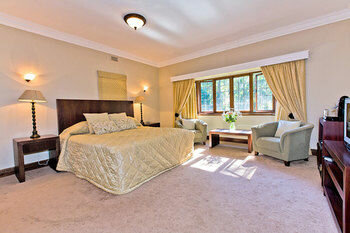 Внешний вид отеля Eagle Wind Manor в Хиллкресте, фото 4