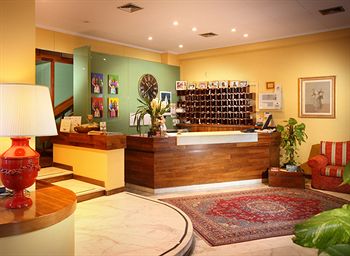 Фото Ambrosiano Hotel