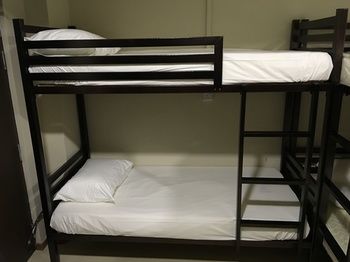 Фото Adamson Lodge - Hostel