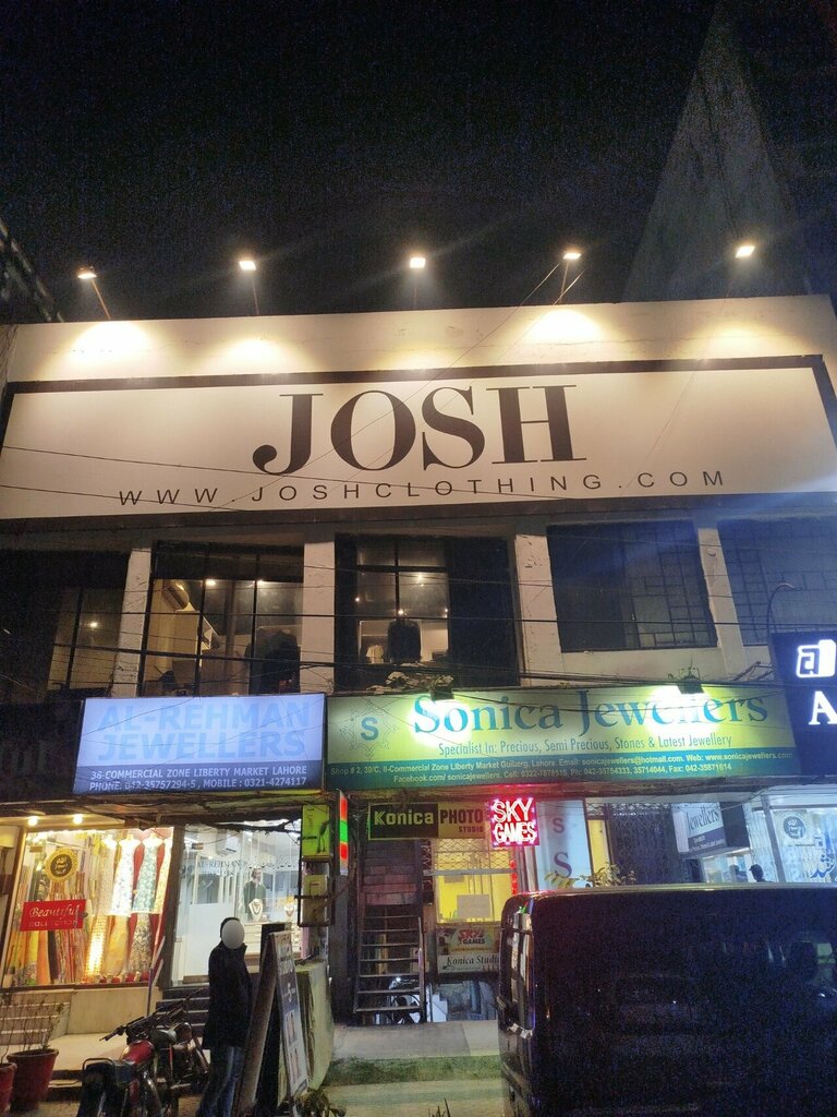 Children's store Baby Land Liberty, Lahore, photo