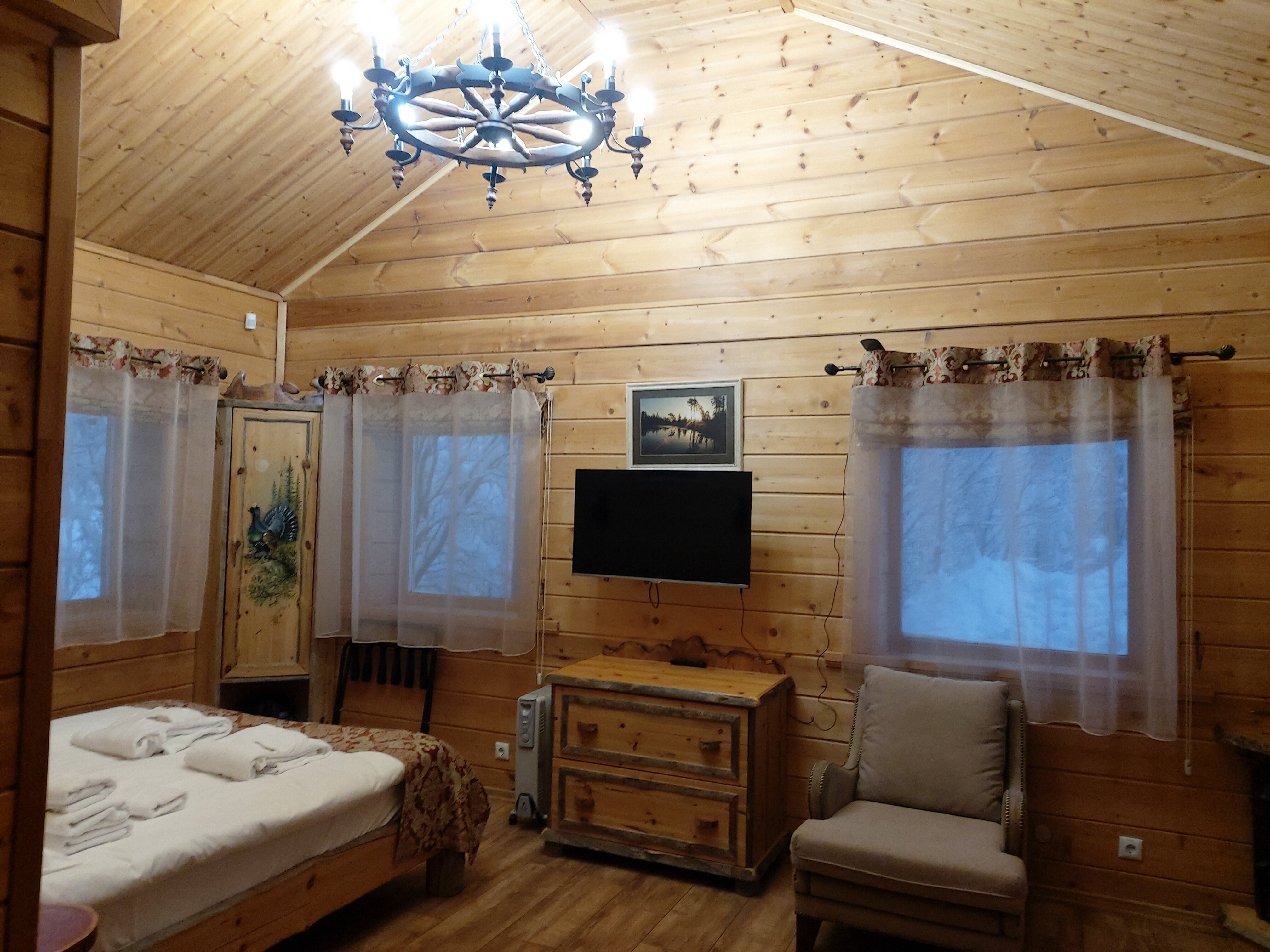 front.reviews.review_photo