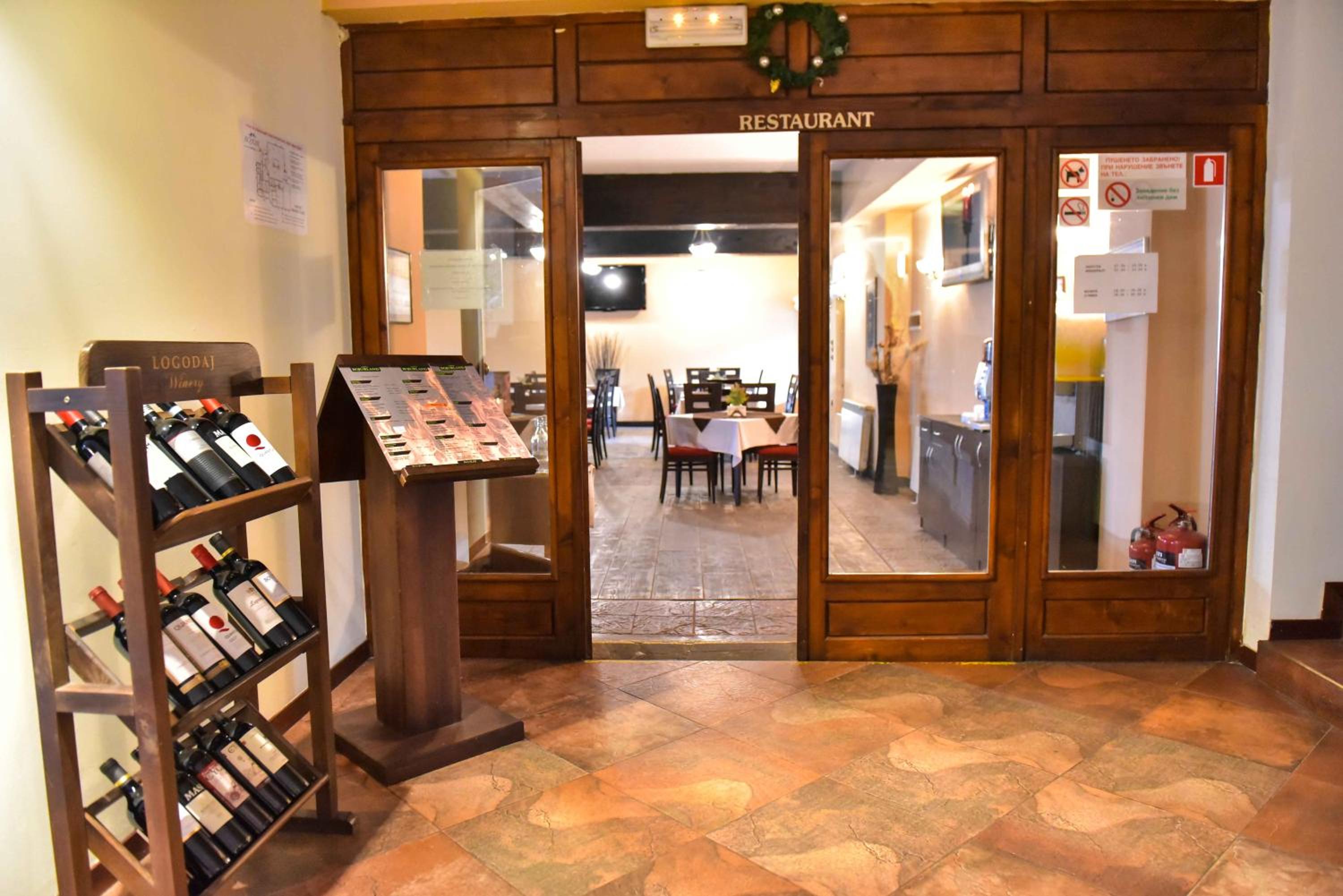 Фото Bojur & Bojurland Apartment Complex