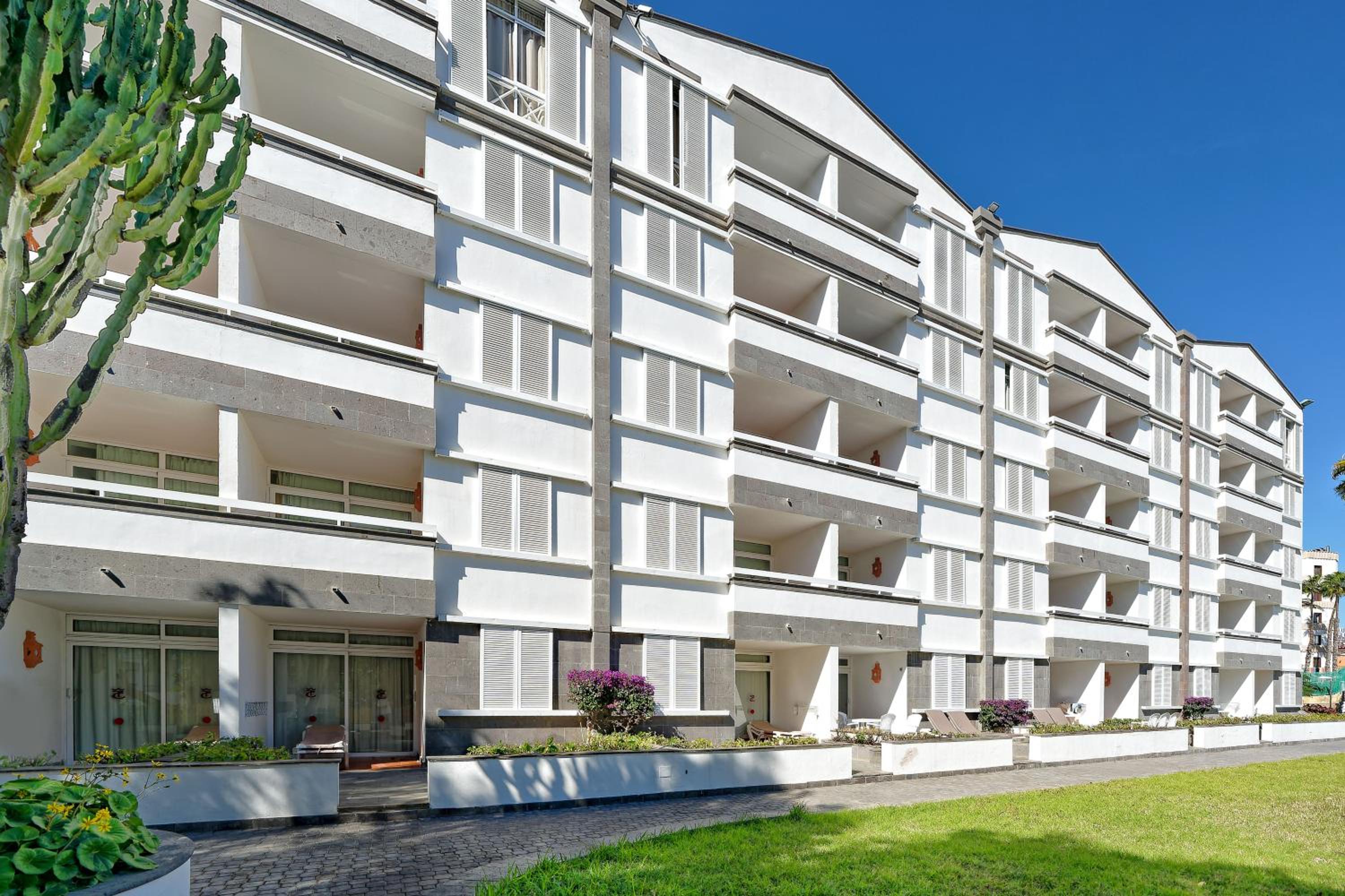 Фото Apartamentos Dorotea