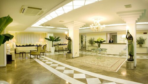 Гостиница Hotel Roma в Риччоне