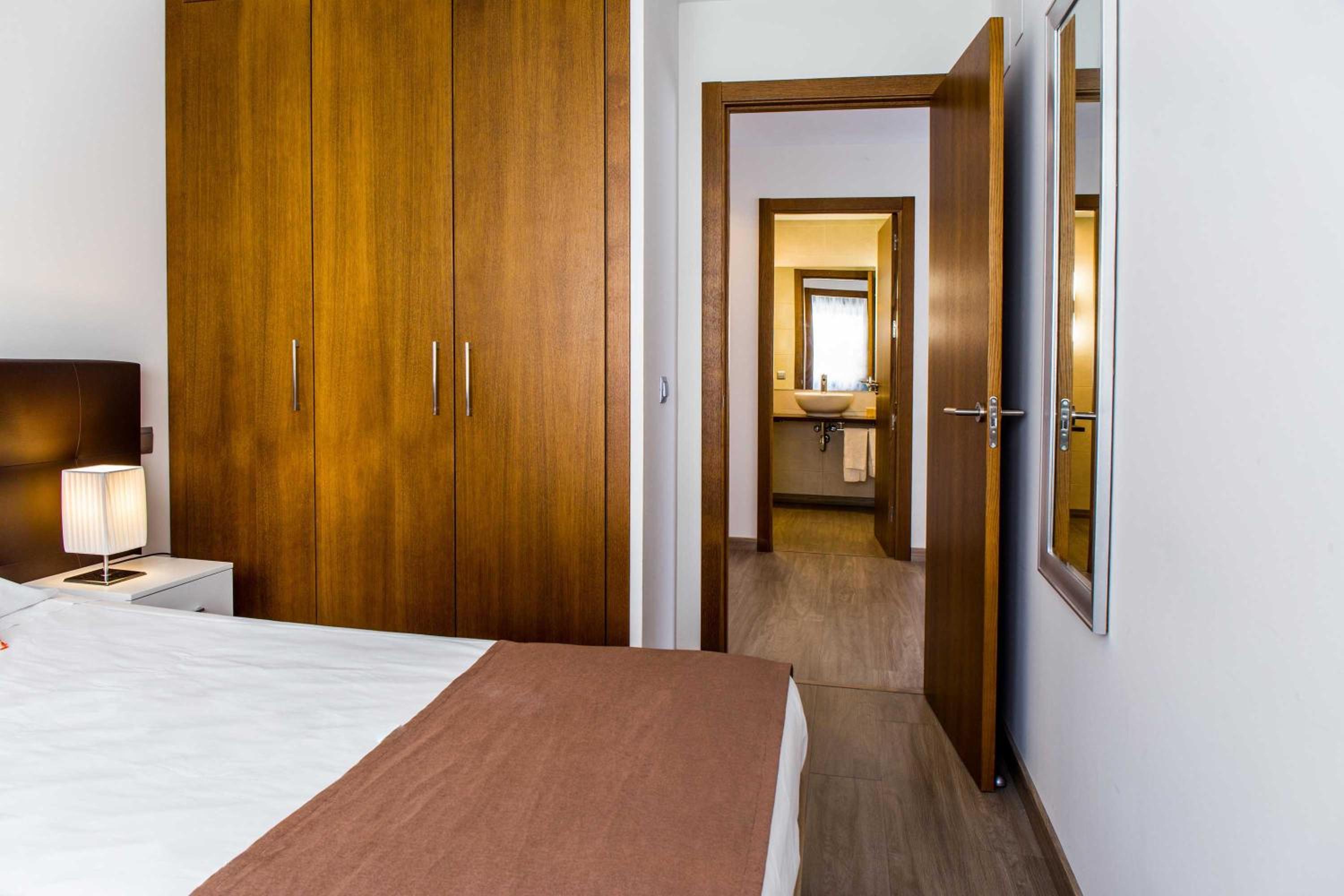 Фото Dimona Suites