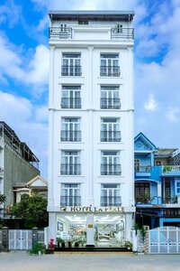 Гостиница Hotel La Perle Hue